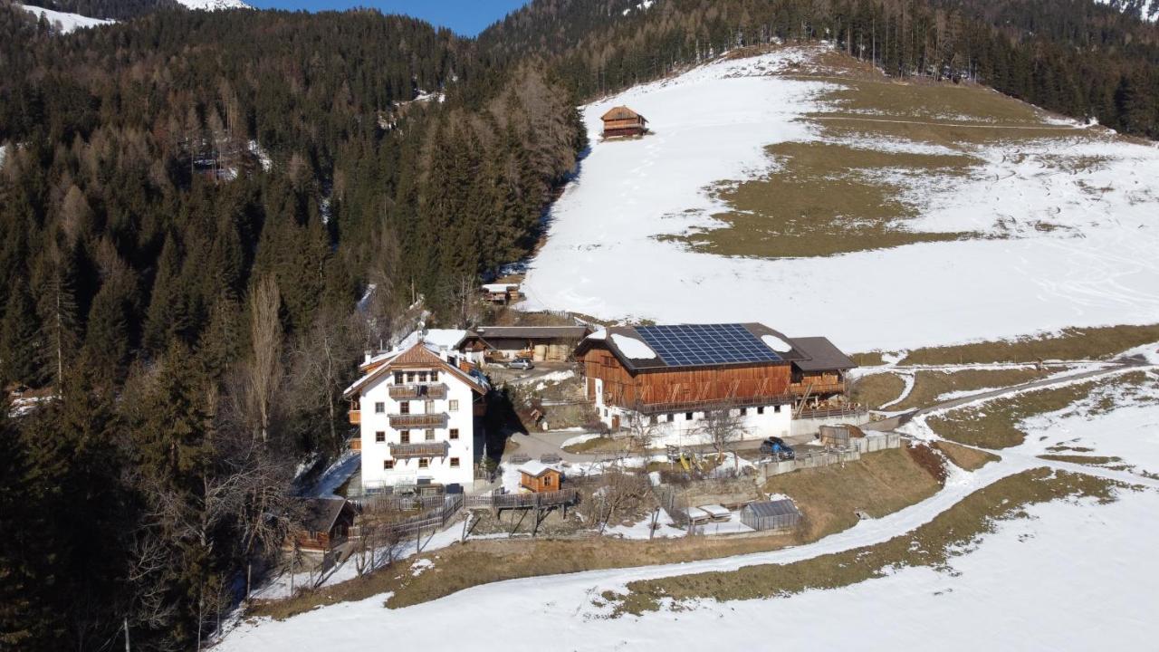 Baerntalerhof Villa Фалцес Екстериор снимка
