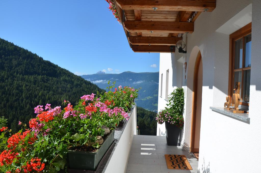 Baerntalerhof Villa Фалцес Екстериор снимка