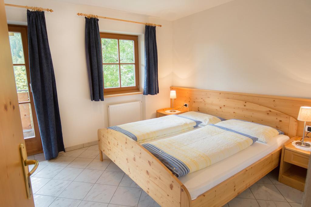 Baerntalerhof Villa Фалцес Стая снимка