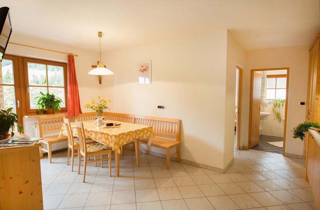 Baerntalerhof Villa Фалцес Стая снимка