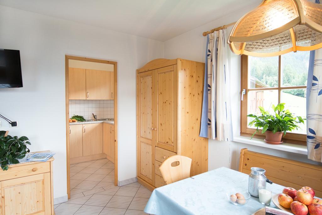 Baerntalerhof Villa Фалцес Стая снимка